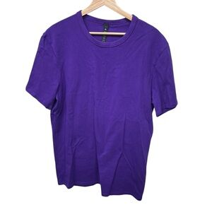 Lululemon Men's Purple pull over T-Shirt Size Small
